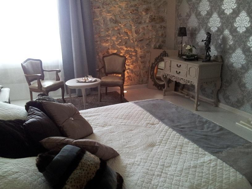 Au Paradis Cathare Fraissé-des-Corbières 部屋 写真